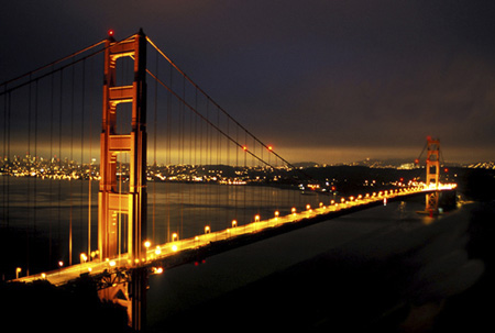 GOLDEN GATE BRIDGE